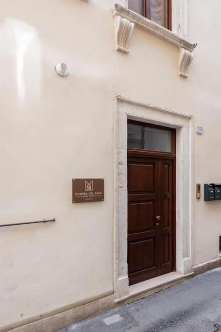 Dimora Del Sole - Civico 13 Hotel L'Aquila Ngoại thất bức ảnh